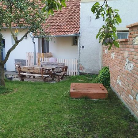 Ubytovani U Lomu Mikulov Dış mekan fotoğraf